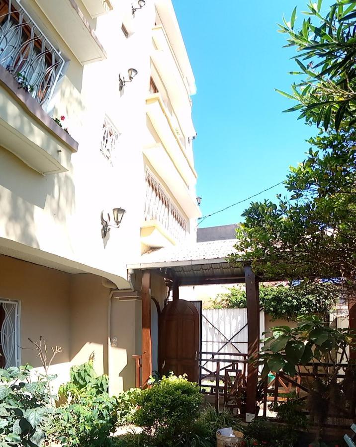 Antsirabe Hotel Exterior foto