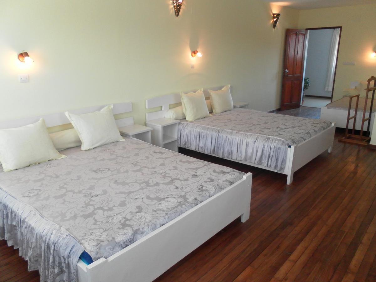 Antsirabe Hotel Exterior foto
