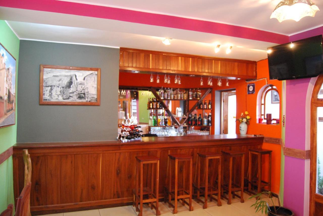 Antsirabe Hotel Exterior foto